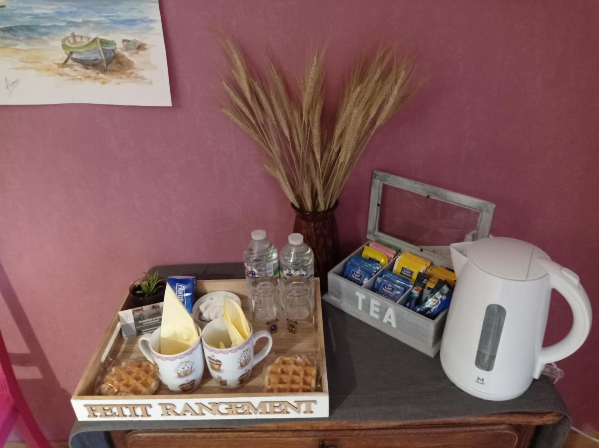 Chambres D'Hotes Les Mesanges Saint-Martin-Lez-Tatinghem Bilik gambar